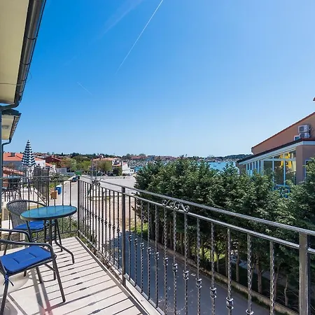 Bencun Гостевой дом Медулин