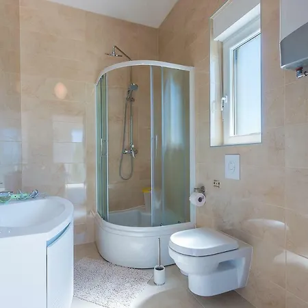 Bencun 3* Медулин