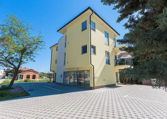 Bencun Penzion Medulin