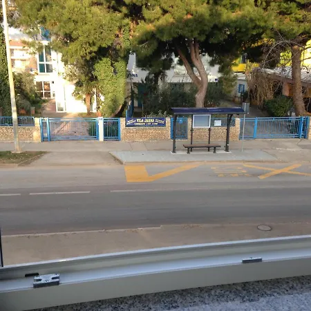 בית הארחה Bencun מדולין